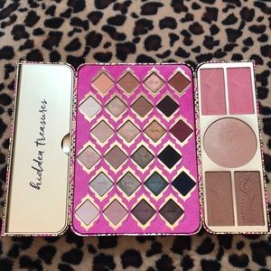 Tarte Treasure Box Holiday Palette